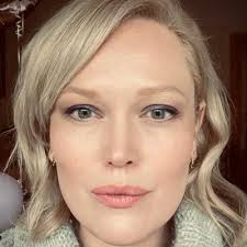 Ginny Grant (@VirginiaLGrant)