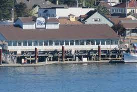 Hours may change under current circumstances Mo S Seafood Restaurant Photo Taken Across River At Best Western Florence Or Picture Of Mo S Seafood Florence Tripadvisor