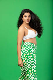 Vishnu Priya - Photos, Videos, Birthday, Latest News, Height In Feet -  FilmiBeat