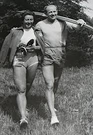 Tadeusz machl, polnischer komponist, organist und musikpädagoge († 2003) 22. Nas Zivot Pod Peti Kruhy Dana A Emil Zatopkovi Zatopkova Dana Nas Zivot Pod Peti Kruhy Dana A Emil Zatopkovi Zatopkova Dana