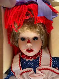 Christmas Danbury Mint Raggedy Ann And Andy Dolls Danbury Mint Raggedy Ann  Christmas Doll Raggedy Ann