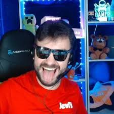 MaximusJb (@cr_maximus)