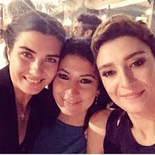 Tubabustun Official Semaergenekon Eylemmmc سيما وايلام مع توبا بيوكستون في حفل وداع مسلسل Karaparaask العشق الاسود Sema Tuba Buyukustun Tuba Celebrities