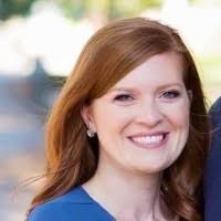 Kelly Hemminger's Instagram, Twitter & Facebook