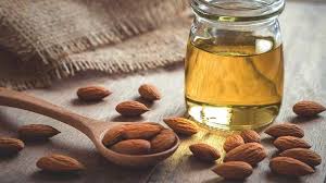 تعلم الفرق بين الانجليزي البريطاني والامريكي مع انجلش لايف عبر مجموعة من كورسات اللغة والعديد من الاختبارات التي توضح تفوق أمثلة الفرق بين الإنجليزية البريطانية والأمريكية من حيث المفردات ومدلولها ما يمكن حصره، من أبرز الأمثلة على ذلك الآتي Ù…Ø§ Ø§Ù„ÙØ±Ù‚ Ø¨ÙŠÙ† Ø²ÙŠØª Ø§Ù„Ù„ÙˆØ² Ø§Ù„Ù…Ø± ÙˆØ²ÙŠØª Ø§Ù„Ù„ÙˆØ² Ø§Ù„Ø­Ù„Ùˆ Ù…Ø¬Ù„Ø© Ø§Ù„Ø¬Ù…ÙŠÙ„Ø©