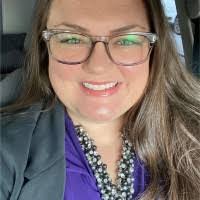 Stacey Swain's Instagram, Twitter & Facebook