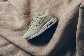 Nike Air Max 1 Premium Sc Jewel Neutral Olive Metallic Gold