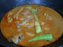 0 ratings0% found this document useful (0 ramai yang request mintak nak resipi gulai ayam saya yang gred c tuw. Gulai Ayam Kelantan Azie Kitchen