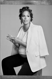 Marina rinaldi posee dos marcas distintas: Body Language How Marina Rinaldi Makes Clothes That Break The Big Taboo Vogue Italia