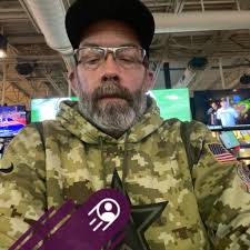 What distinguishes a rider as beginner, intermediate, or advanced?