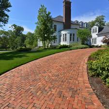 Look at these driveway pictures to get ideas for your own driveway. Make An Entrance Choosing The Best Surface For Your Driveway
