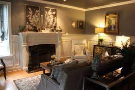 If you enjoy a grand look, you can give the aristocratic touch to a commoner's digs. Stately Traditional Home Features Elegant Decor And Latest Trends Simple Interior Design Elegant Home Decor Home Decor