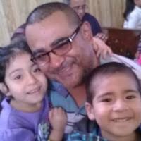 60+ perfiles de «Abraham Muñiz»