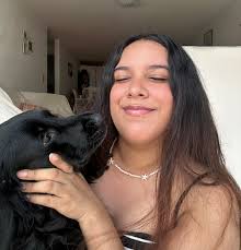 Abril Nicole (@abrilnicoleg) • Instagram photos and videos