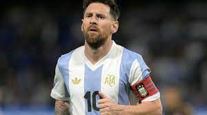Quiere seguir haciendo historia: los récords que Lionel Messi buscará  romper en 2025