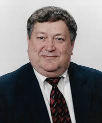 Lauren Stepanek's Instagram, Twitter & Facebook