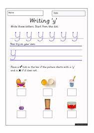 Worksheet Resource 10 1117 Practice Writing The Letter Y Worksheet Identify Pictures That Star Letter Y Worksheet Handwriting Worksheets Writing Practice
