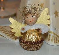 Ferrero Roche Engel Schaut Genau Hin Es Ist Wirklich Schnell Hergestellt Und Von Kindern Gebas Basteln Weihnachten Weihnachtsbasteln Weihnachten Mitbringsel