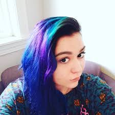 Elizabeth Bracero's Instagram, Twitter & Facebook