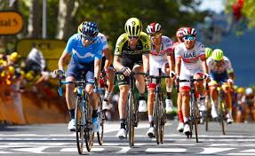 Gendarmería de francia allanó la habitación de nairo quintana en pleno tour. Landa Derribado Pierde El Tour De Francia Deportes El Pais