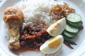 Nasi Lemak Dan Sambal Tumis Azie Kitchen Yang Sedap Azie Kitchen Nasi Lemak Makanan Tumis