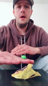 What a guess #fyp #bosh #guess #howtomagic #toktician