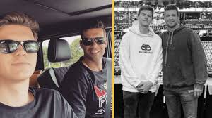 Emilio ballack macht mama simone mächtig stolz. 1uv5aqg7asuemm