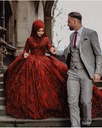 Up to 40% off wedding dresses. Red Bridal Ball Gown Abaya Muslim Beaded Lace Wedding Dresses Lb2311 China Wedding Dress And Bridal Dress Price Made In China Com