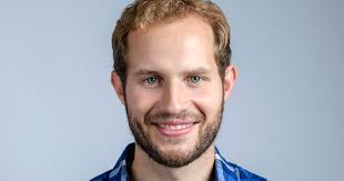 Arne Löber als Florian Vogt