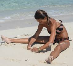 Daniel is related to lori d mancini and tina g mancini as well as 2 additional people. Alessia Mancini S Feet Wikifeet