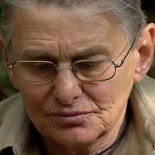I'm A Celebrity 2011: Willie Carson in trouble after smuggling chilli into  camp