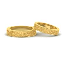 Buy from our exclusive collection of handcrafted gold wedding rings for men and women. Customized Floral Gold Engagement Rings