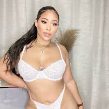 Belleza Con Clarissa - YouTube