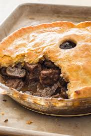 Pub Style Steak And Ale Pie In 2020 Steak And Ale Steak Ale Pie Ale Pie