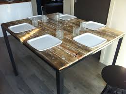 Table Haute Bois De Palette Et Metal In 2020 Homemade Tables Furniture Decor