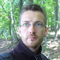 200+ ملفًا شخصيًا يحتوي على “Werther”