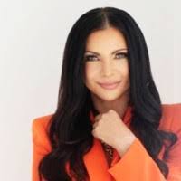 Amanda Sines's Instagram, Twitter & Facebook