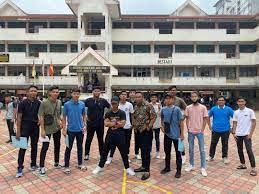 Sketsa komedi hari guru smk seri manjung 2016. Sekolah Menengah Kebangsaan Seksyen 4 Kota Damansara Di Bandar Petaling Jaya