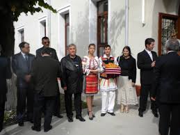 Termenul limita pentru inscriere este 2 noiembrie. Colegiul National Unirea Din Turnu Magurele In Haina Noua Aliosa File De Jurnal