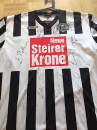Sk sturm graz trikot weiß l trainingstrikot österreich jako puntigamer herren. Sk Sturm Graz Trikot Dress Fussball Shirt In 8010 Graz Fur 1 00 Zum Verkauf Shpock At