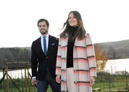 De zweedse prins julian, het pasgeboren zoontje van prins carl philip en prinses sofia, wordt op 14 augustus gedoopt. Doop Prins Julian Is Op 14 Augustus Ditjes Datjes