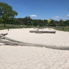 Alle zimmer und bettendetails anzeigen. Spielplatz Am Forstbotanischen Garten In Koln