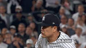 New Trending Gif On Giphy New York Yankees Yankees News Ny Yankees