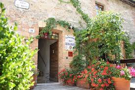 Nice room in good location with comfortable bed. Locanda Del Loggiato 121 1 4 3 Prices B B Reviews Bagno Vignoni Italy Tuscany Tripadvisor