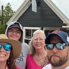 George Padar's Instagram, Twitter & Facebook