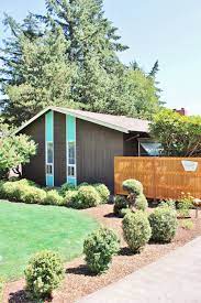 Landscape by lee ann marienthal garden; Mid Century Modern Curb Appeal 18 Ways To Transform Your Front Yard