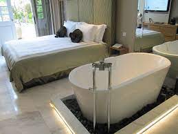 Hotel Fort Canning Singapore Hotel Room Interior Cabin Style Homes Jacuzzi Room