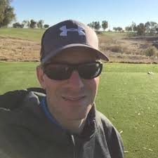 Howie Davis (@umasshowie)