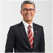 Born 22 march 1977) is a malaysian politician who has served as the deputy minister of international trade and industry in the perikatan nasional (pn). Datuk Lim Ban Hong Senarai Penuh Jemaah Menteri Kabinet 2020 Berita Viral Six New Senators Were Sworn Into The Malaysian Upper House Of Parliament Yesterday Allowing Them To