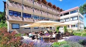 3 stars hotel haus am weinberg is good for a spa/relax, romance/honeymoon, gourmet, castle, mountains, countryside, nature/wildlife weekend. Hotel Haus Am Weinberg Sankt Martin Hotelbewertung